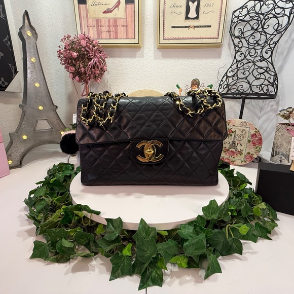 CHANEL 34 JUMBO FLAP BAG! - Picture 14 of 17